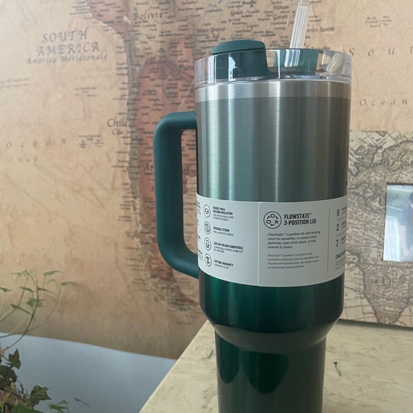 Stanley 40 oz. Quencher H2.0 FlowState Tumbler ***Limited Edition*** - Picture 3 of 4
